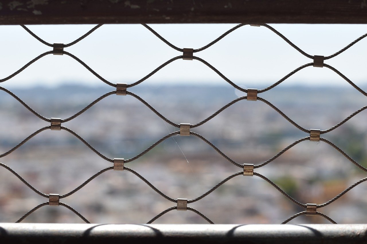 国外ddos攻击页端|如何在黑客攻击中保护你的游戏账户和数据