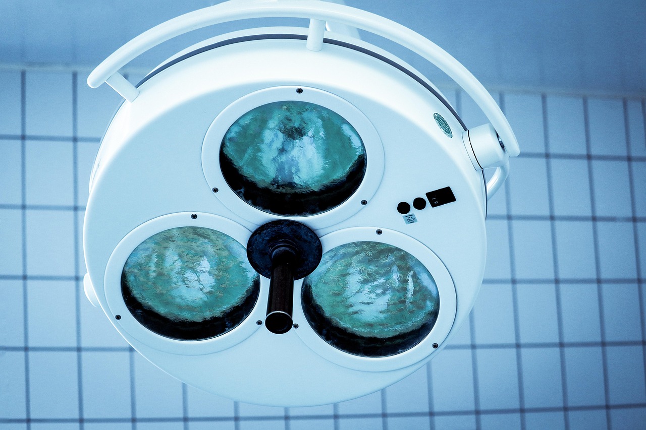 实名微信号买卖：浩方对战平台账号如何购买