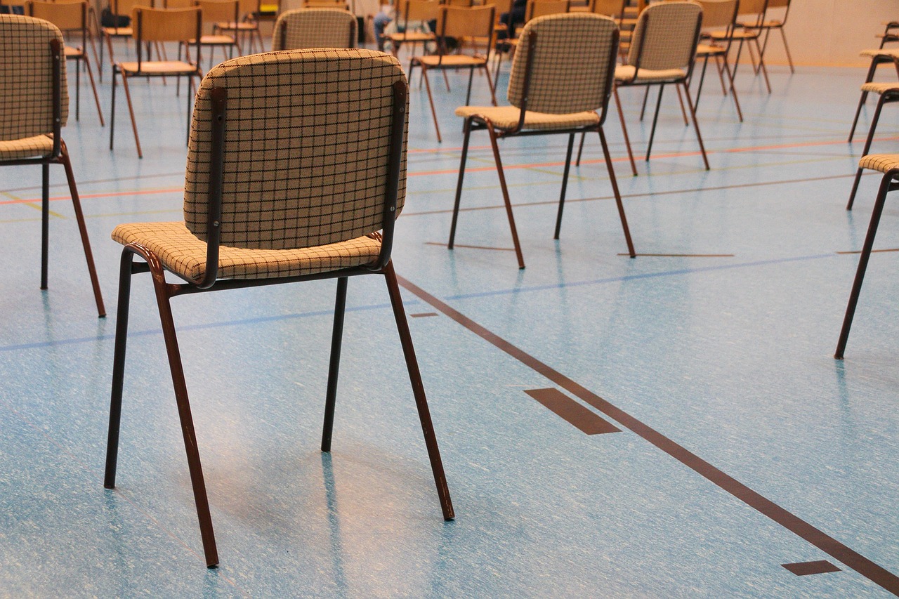 黑标七星：保险代理机构注册资本